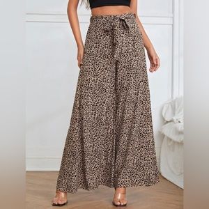 Wide leg pants brown black animal print